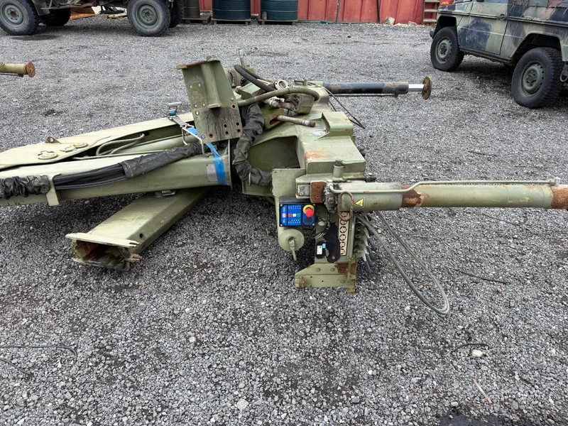 HMF 910 Hydraulic Crane 007